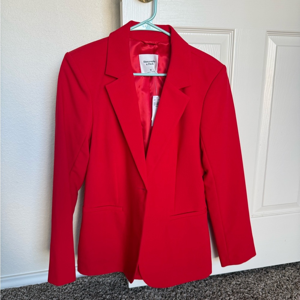 Abercrombie & Fitch Women’s Bright Red Tailored Blazer